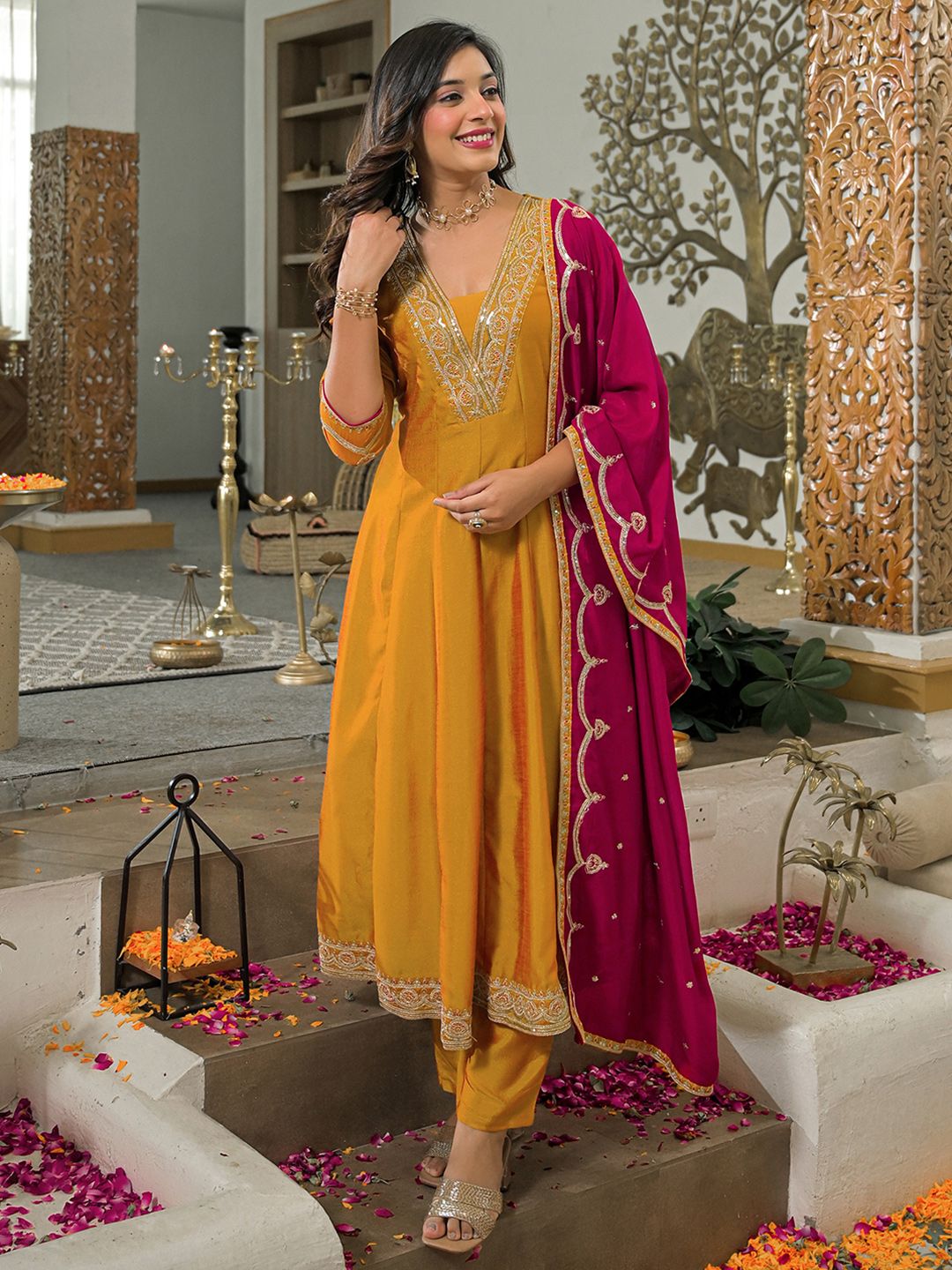 SANISA Women Ethnic Motifs Embroidered Panelled Kurta with Salwar & With Dupatta-picture-9