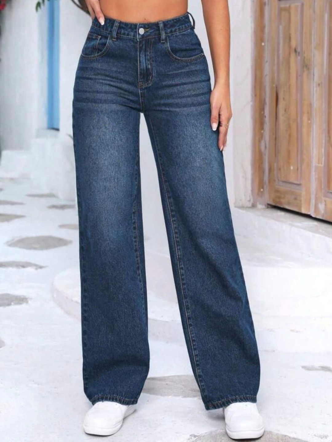 R.Code by The Roadster Life Co. Women Comfort Relaxed Fit High-Rise Light Fade Jeans-picture-27