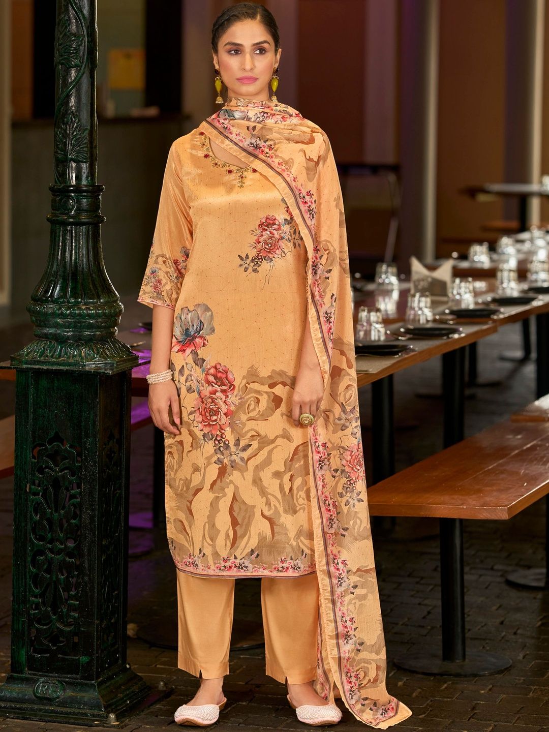 MOJILAA Women Floral Printed Thread Work V-Neck Straight Kurta with Trousers & Dupatta-picture-29