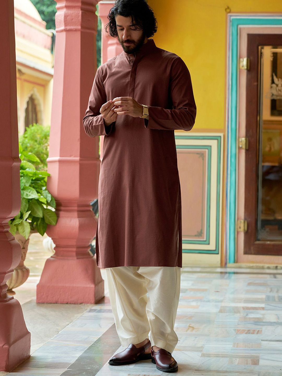 Andamen Men Band Collar Long Sleeves Straight Kurta-picture-20