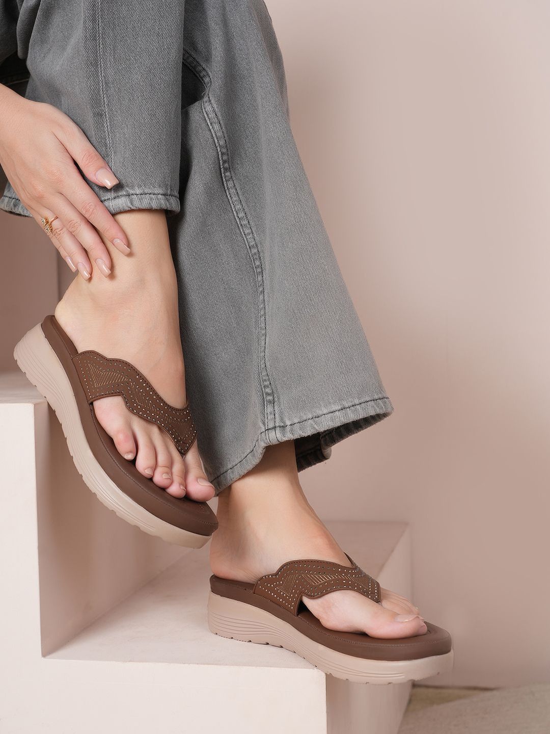 DressBerry Women Party Wedge Sandals-picture-39