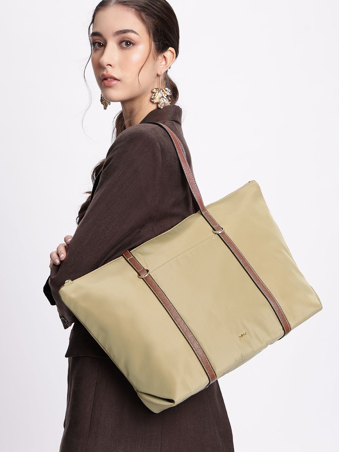 MANGO Structured Shoulder Bag-picture-34