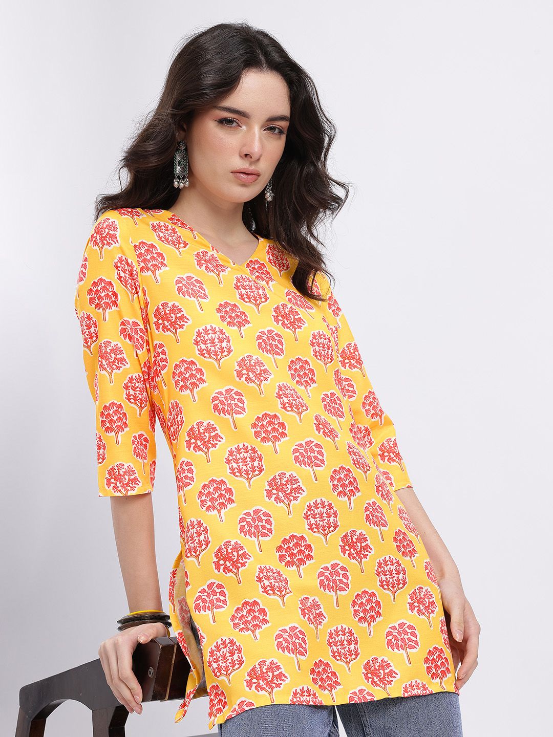Anouk Rustic Floral Printed V-Neck Kurti-picture-14