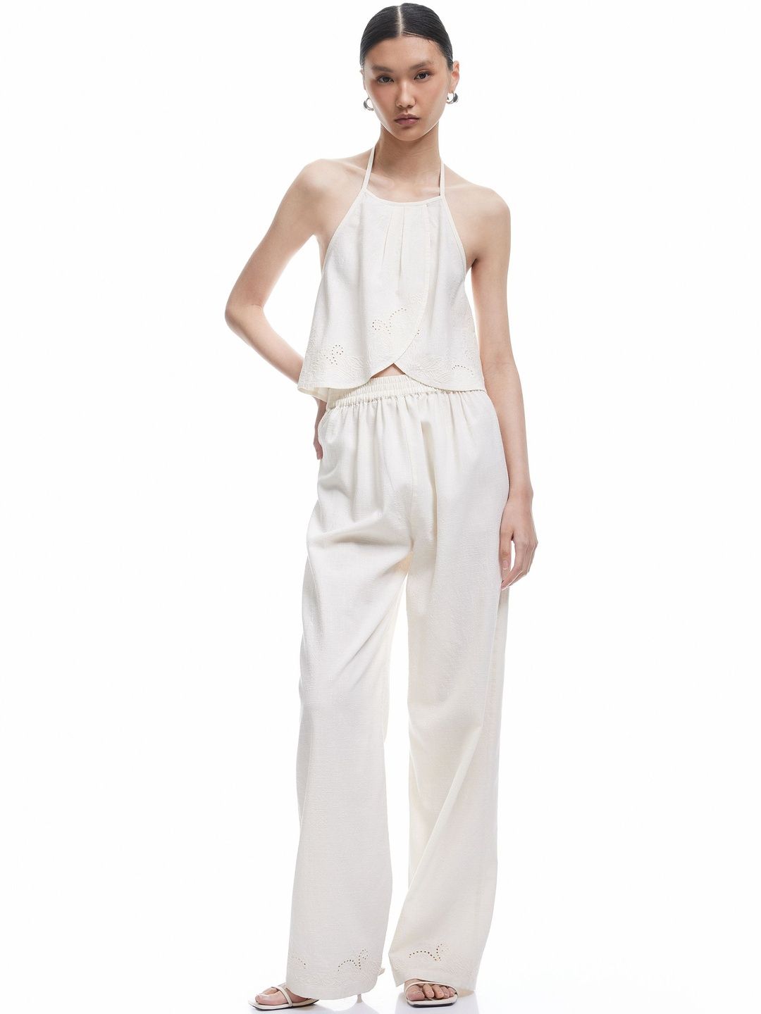 Koton Women Floral Embroidered Schiffli Halter Neck Cotton Crop Top-picture-25