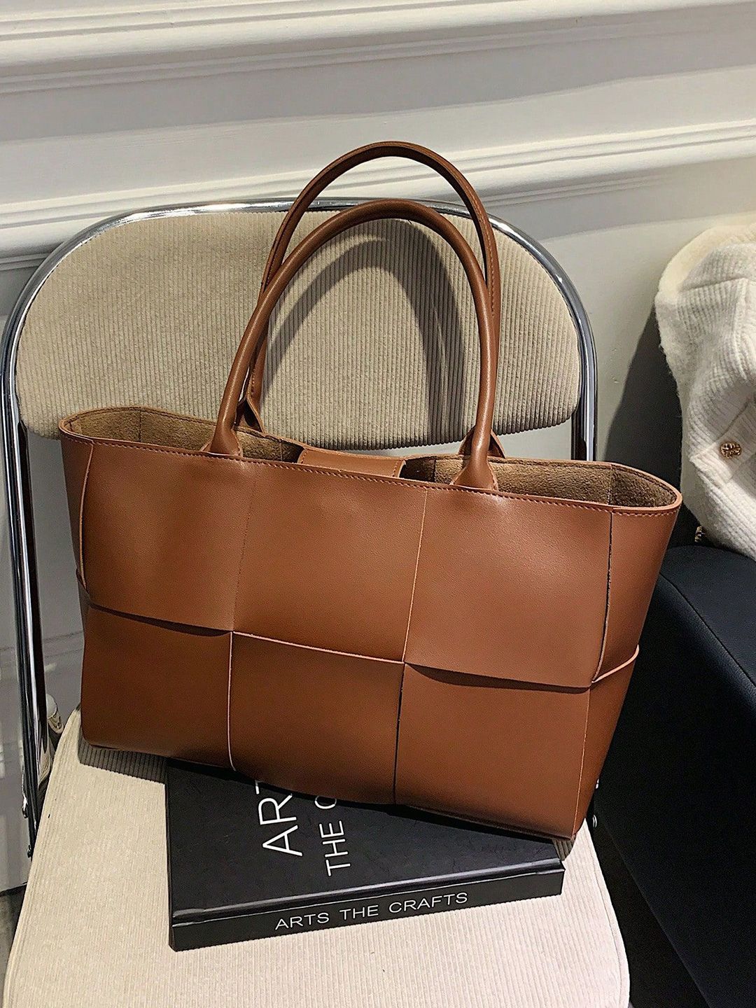 PURPLEHUNT Leather Structured Tote Bag-picture-33