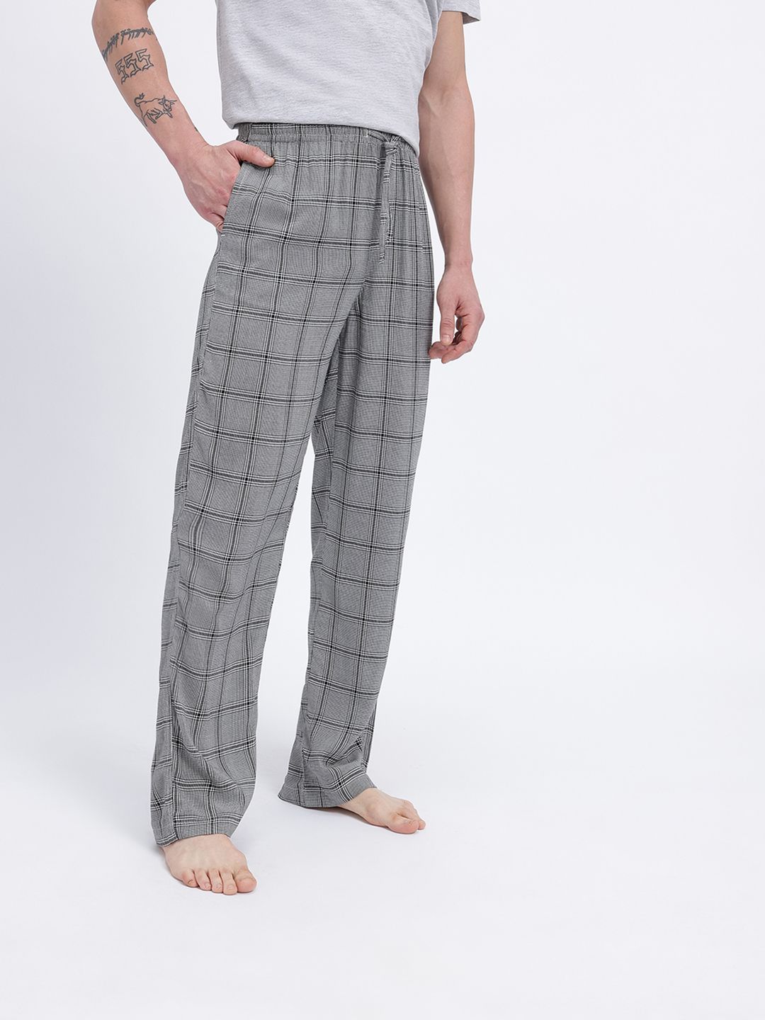 glitchez Men Straight Fit Checked Lounge Pants-picture-27