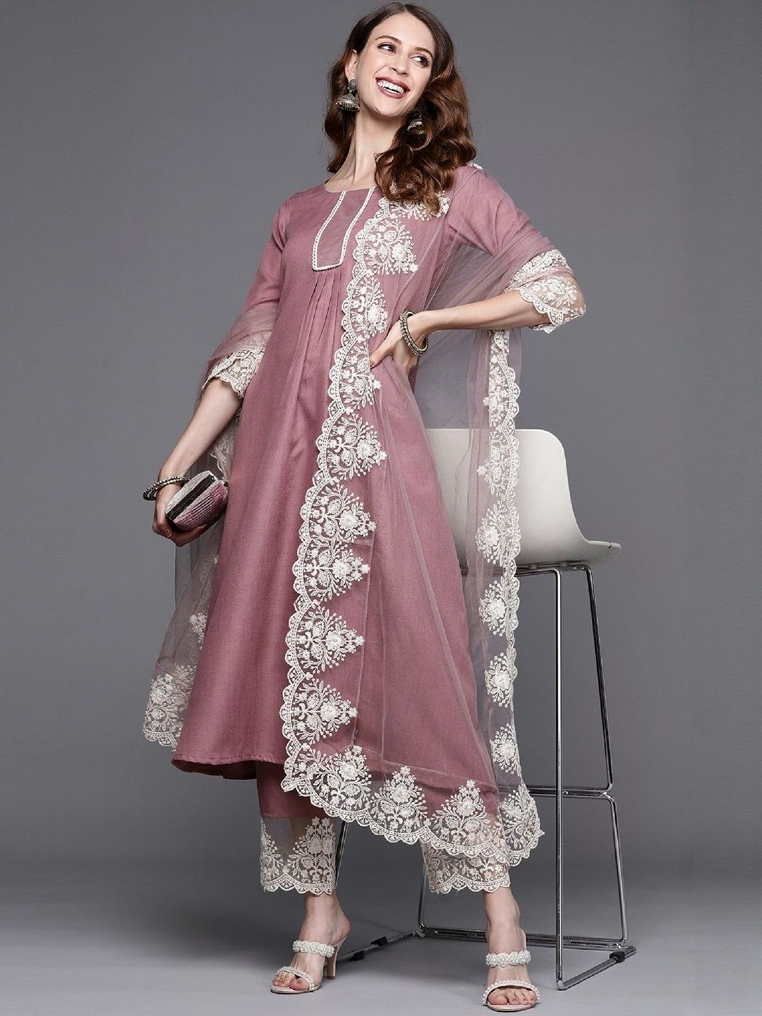 DIVASTRI Women Ethnic Motifs Regular Thread Work Kurta with Trousers & With Dupatta-picture-12