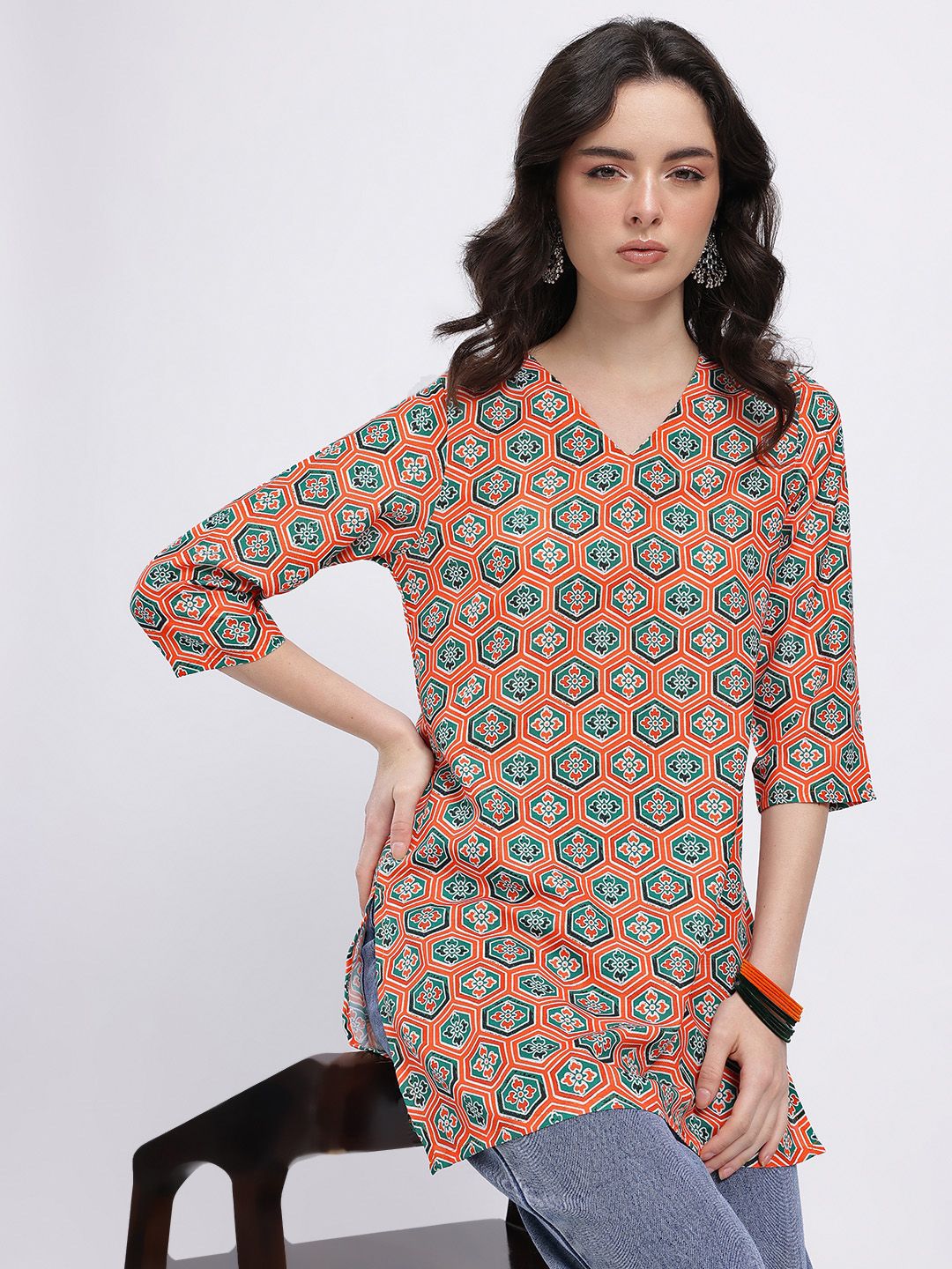 Anouk Rustic Floral Printed V-Neck Straight Kurti-picture-48