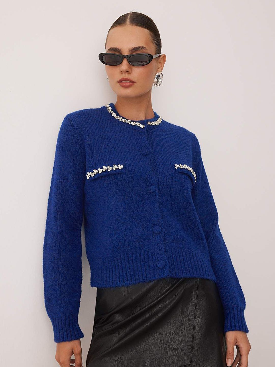 Trendyol Embroidered Round Neck Cardigan Sweater-picture-16