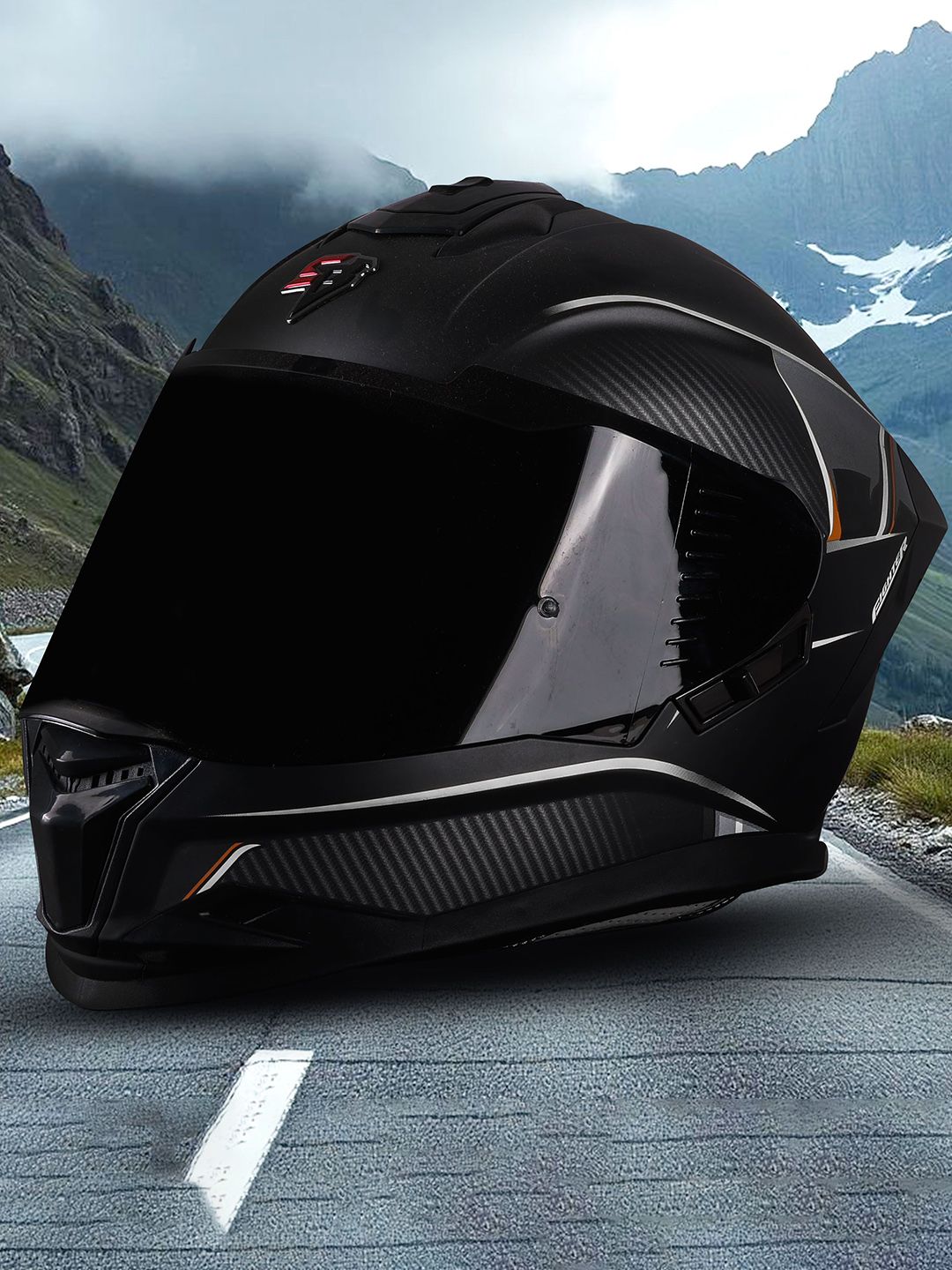 Steelbird Men SBH-57 Carbon Fighter Helmet
