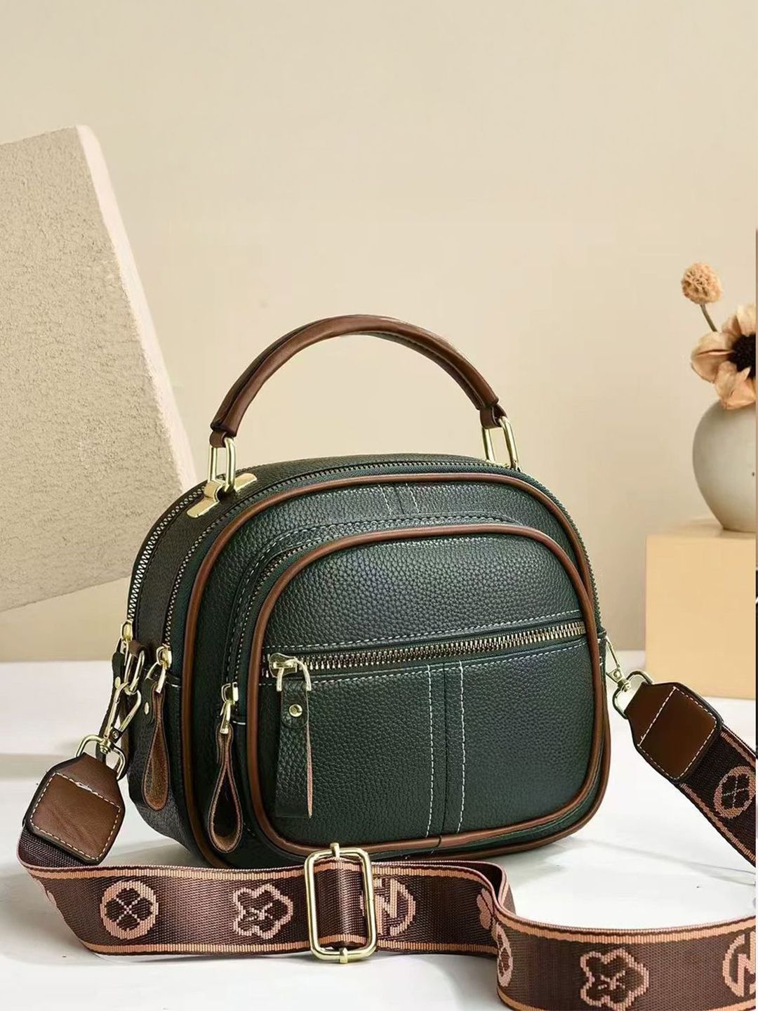 StyleCast Detachable Sling Strap Shopper Sling Bag-picture-10