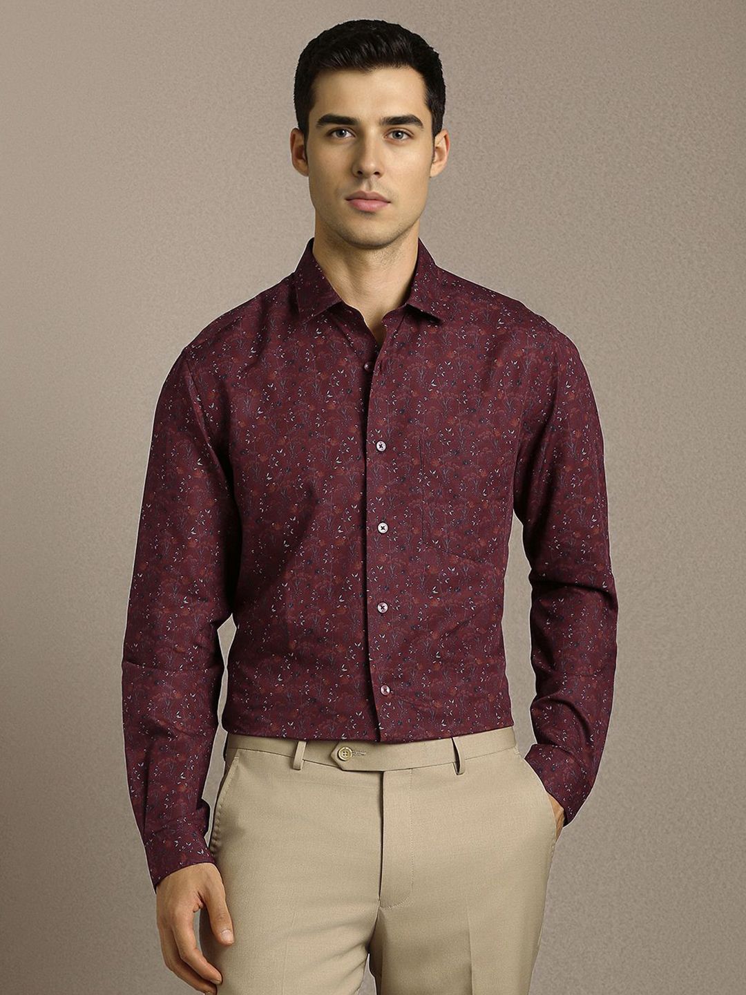 Louis Philippe Men Floral Printed Spread Collar Formal Shirt-picture-19