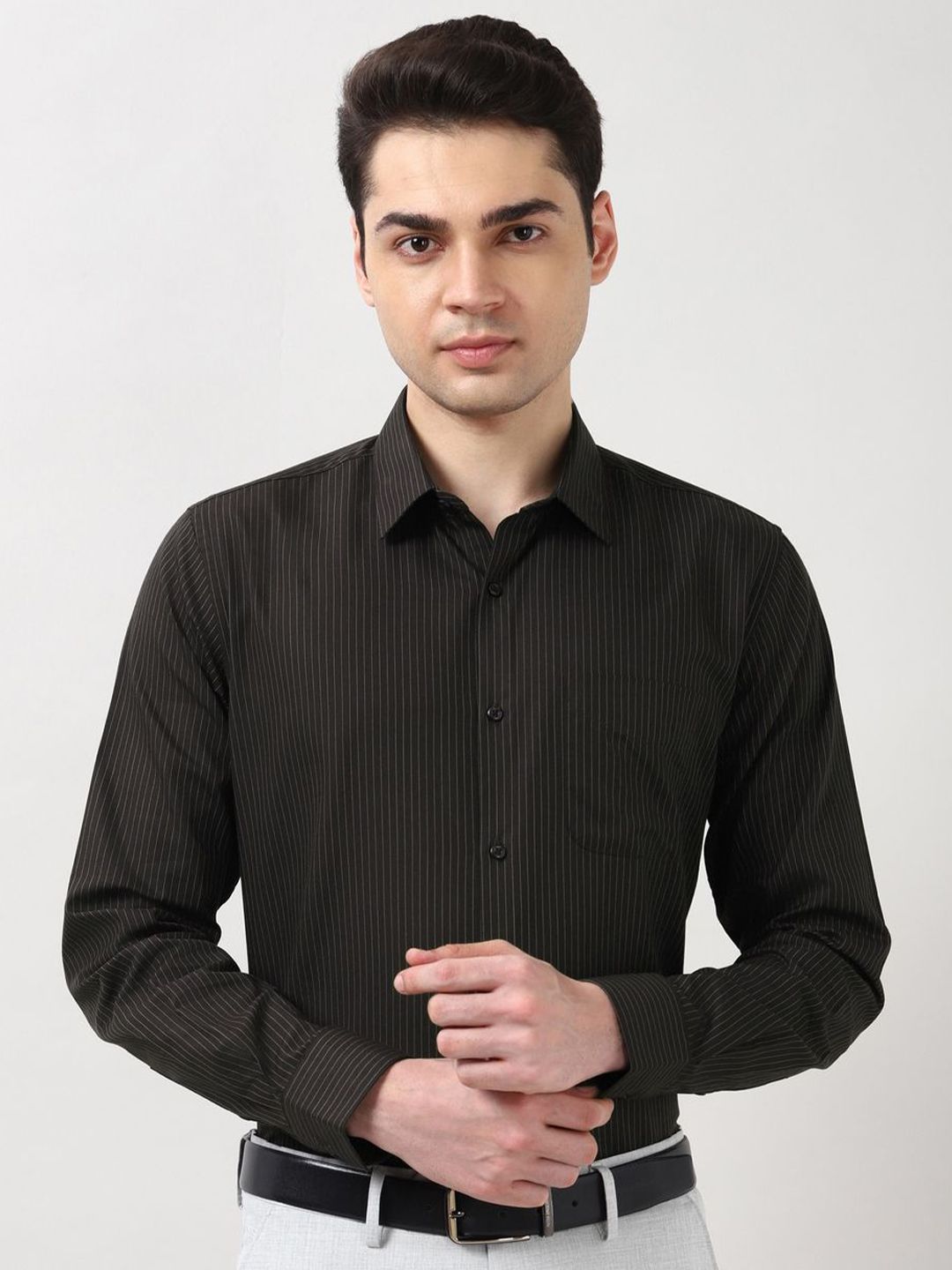 Peter England Men Slim Fit Vertical Striped Spread Collar Formal Shirt-picture-20