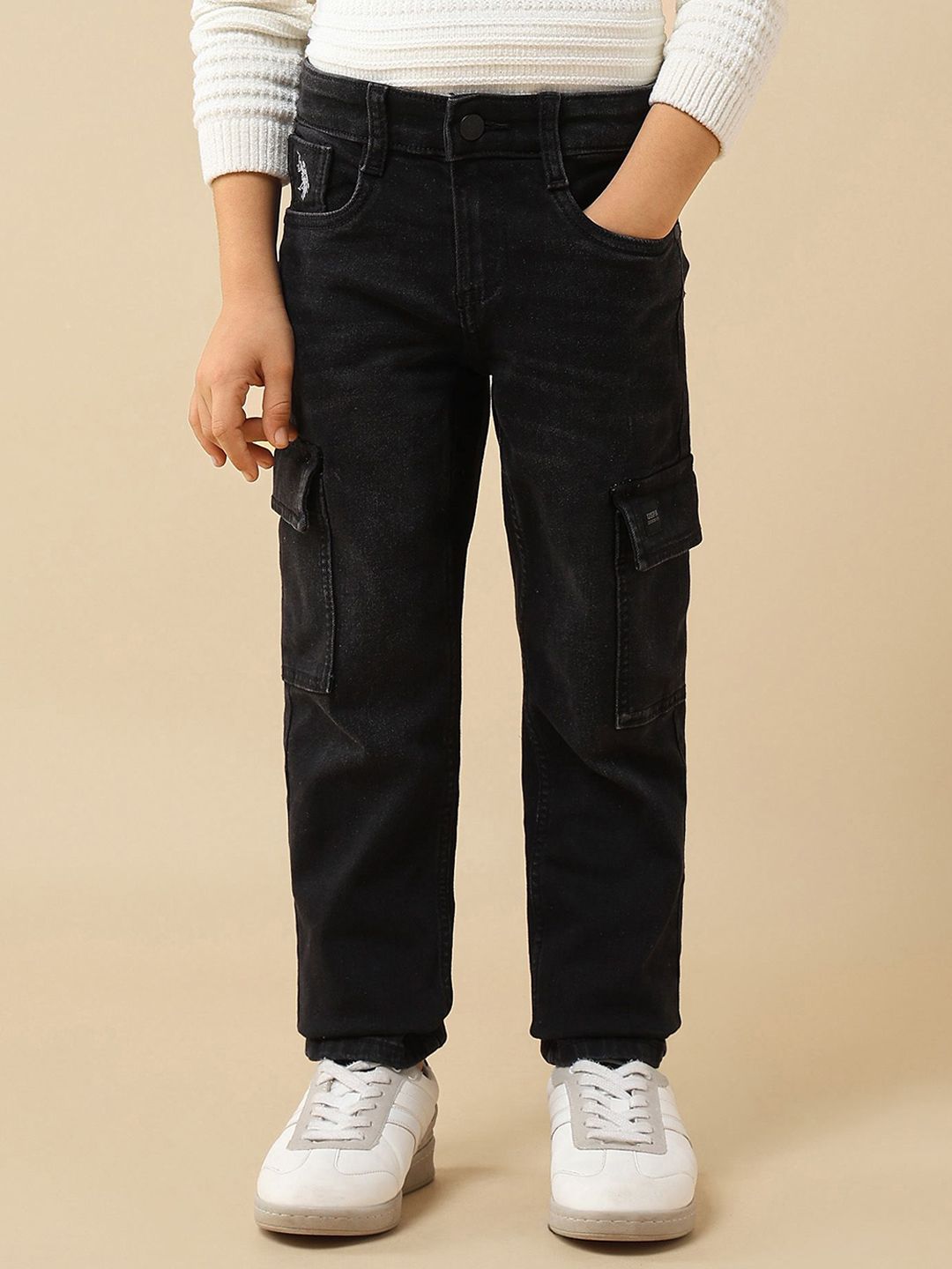 U.S. Polo Assn. Kids Boys Relaxed Fit Mid-Rise Light Fade Stretchable Cargo Styles Jeans