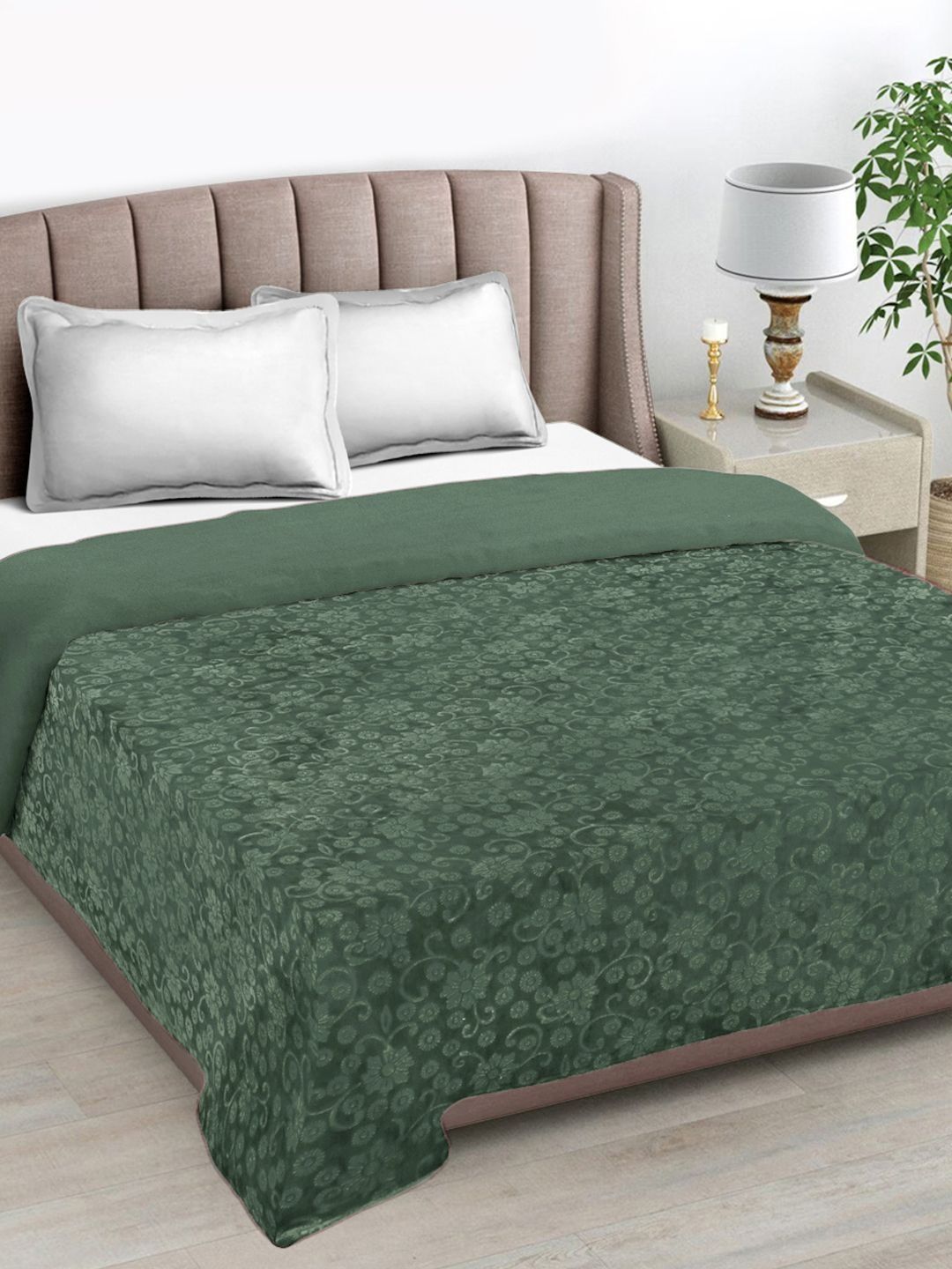 Myntra Elegant Homes Green Floral Woollen Mild Winter 500 GSM Comforter-image-3
