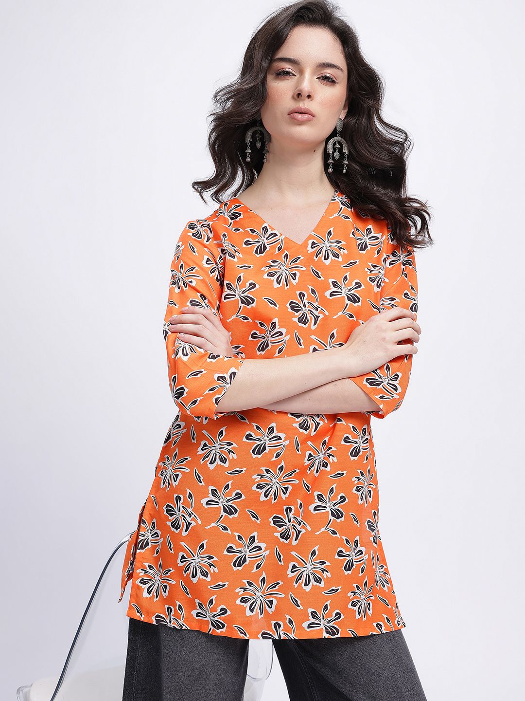 Anouk Rustic Floral Printed V-Neck Straight Kurti-picture-20