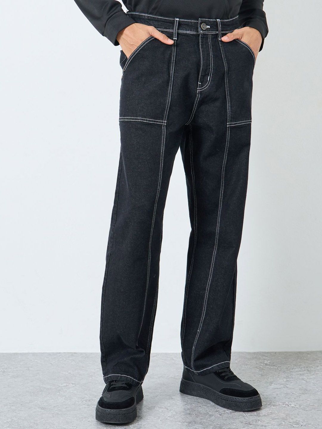 Styli Men Relaxed Fit Mid-Rise Clean Look Panelling Cotton Jeans-picture-12