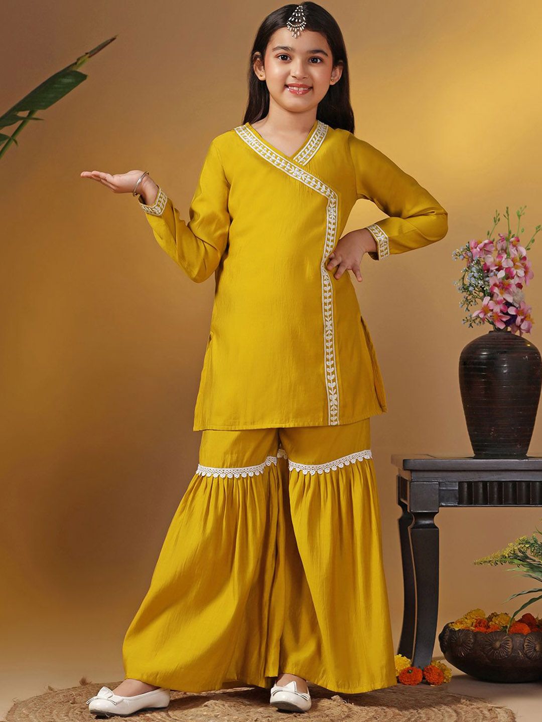 FASHION DREAM Girls Regular Kurta with Sharara Set-picture-44