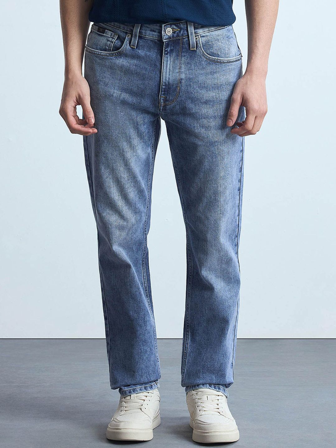 Flying Machine Men Slim Straight Fit Mid-Rise Light Fade Stretchable Jeans-picture-27