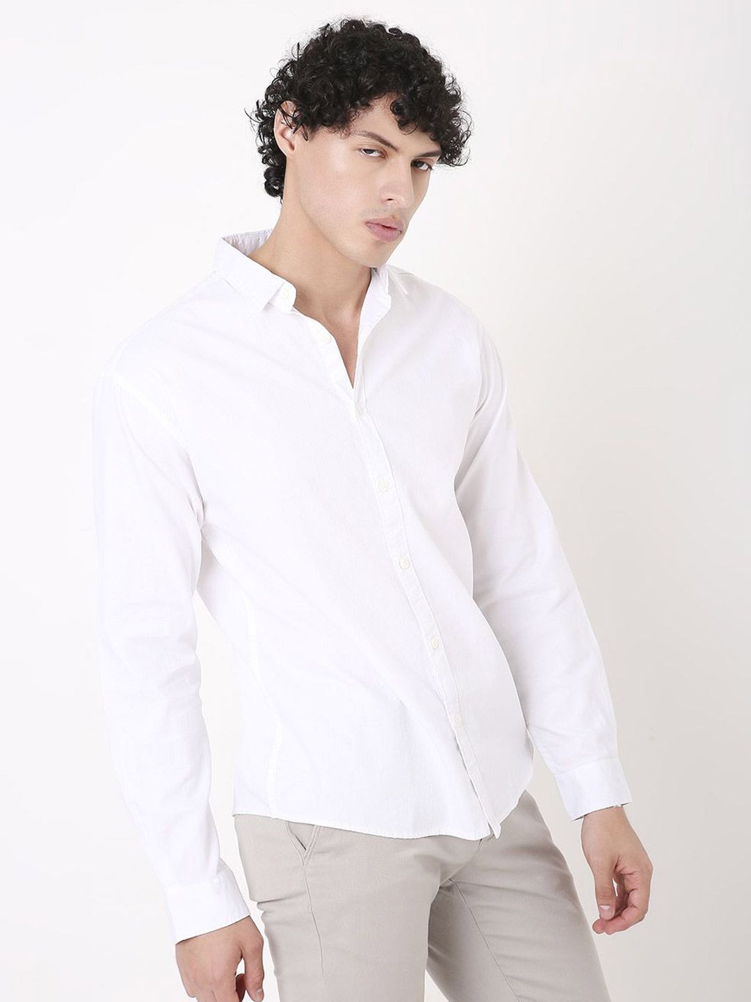 Blnk Men Relaxed Fit Solid Spread Collar Cotton Casual Shirt-picture-10