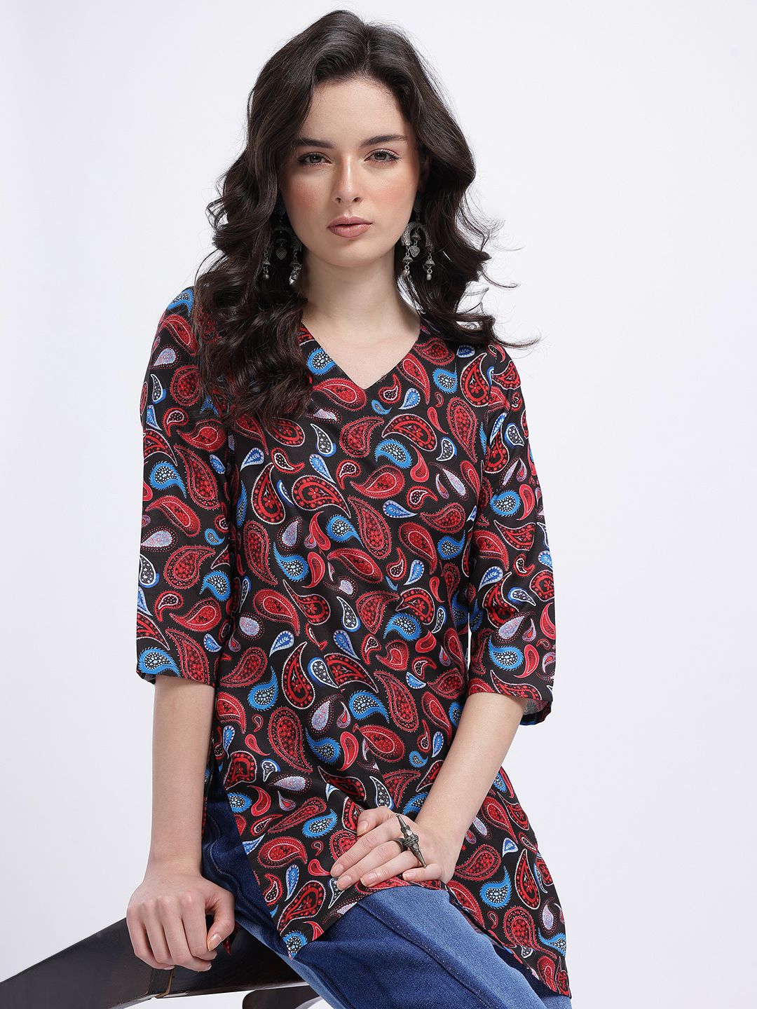 Anouk Rustic Paisley Printed V-Neck Kurti-picture-12