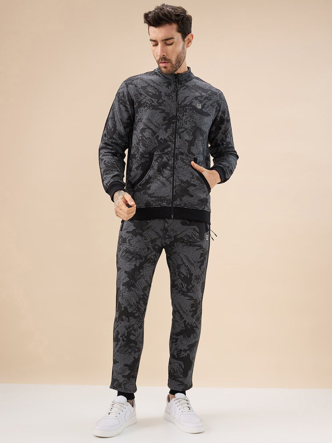 Status Quo Men Printed Mock Neck Tracksuits-picture-28