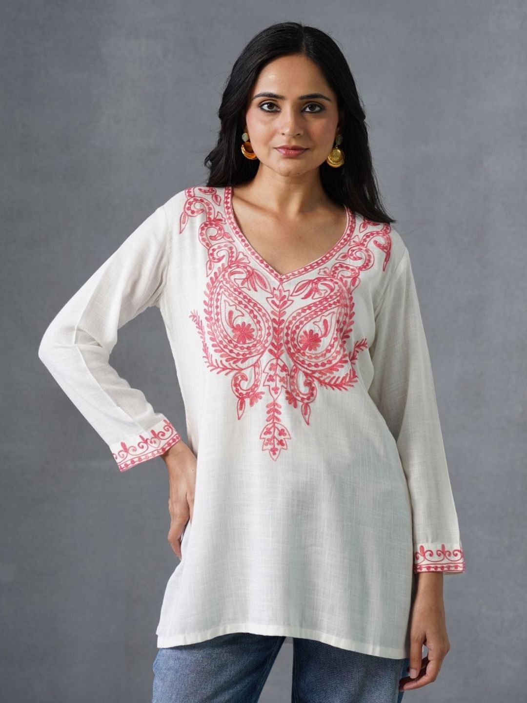 Kashmir Box Kashmiri Aari Embroidered White Red Floral V-Neck Rayon Short Kurti-picture-13