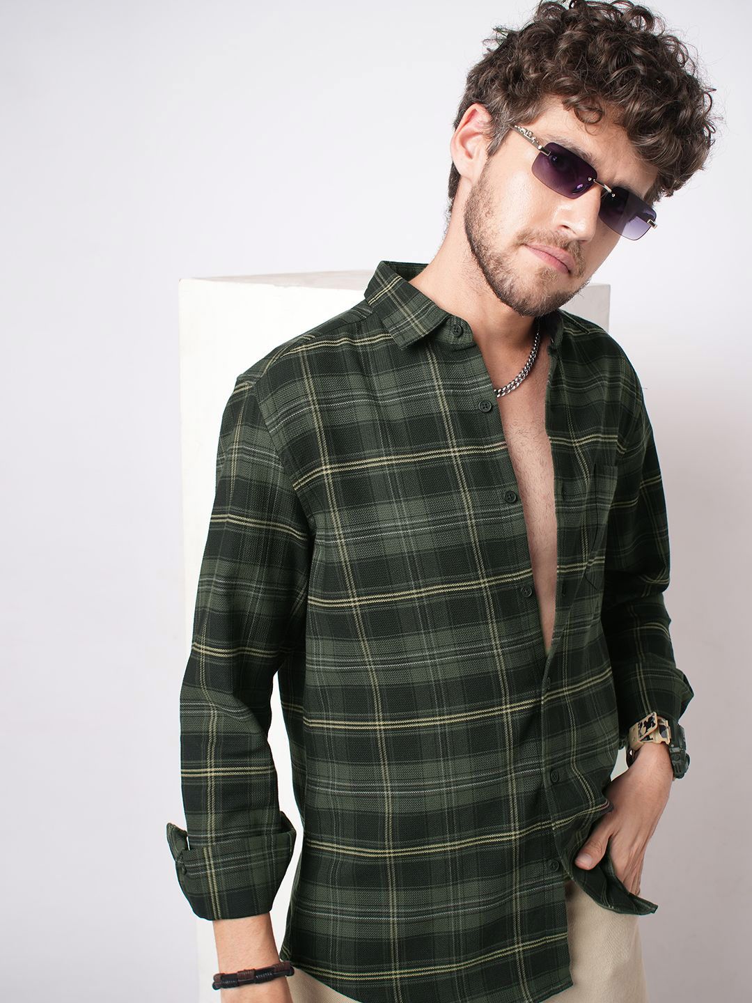 VASTRADO Men Classic Fit Checked Spread Collar Cotton Casual Shirt-picture-18