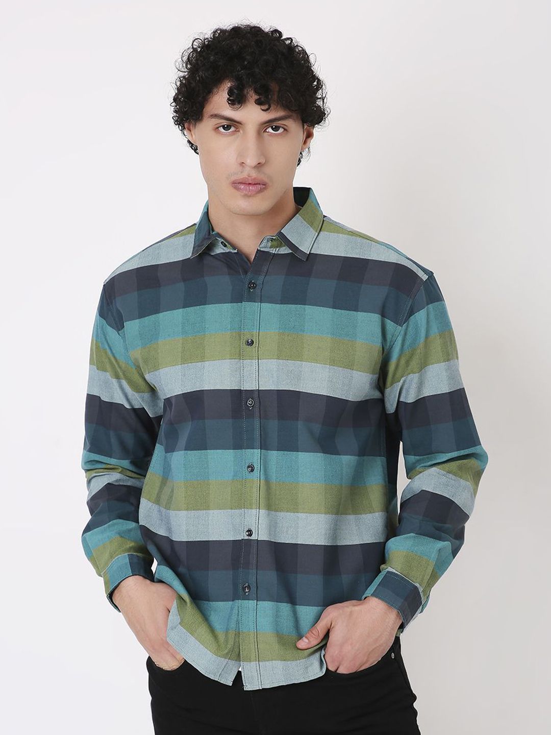 Blnk Men Relaxed Fit Buffalo Checked Spread Collar Cotton Casual Shirt-picture-26