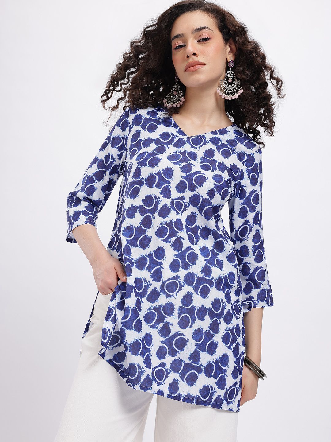 Anouk Rustic Abstract Printed V-Neck Straight Kurta-picture-52