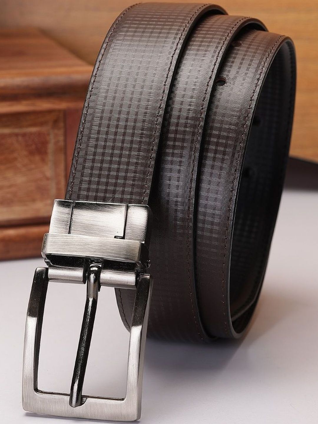 Roadster Men Textured Leather Reversible Belt-picture-42