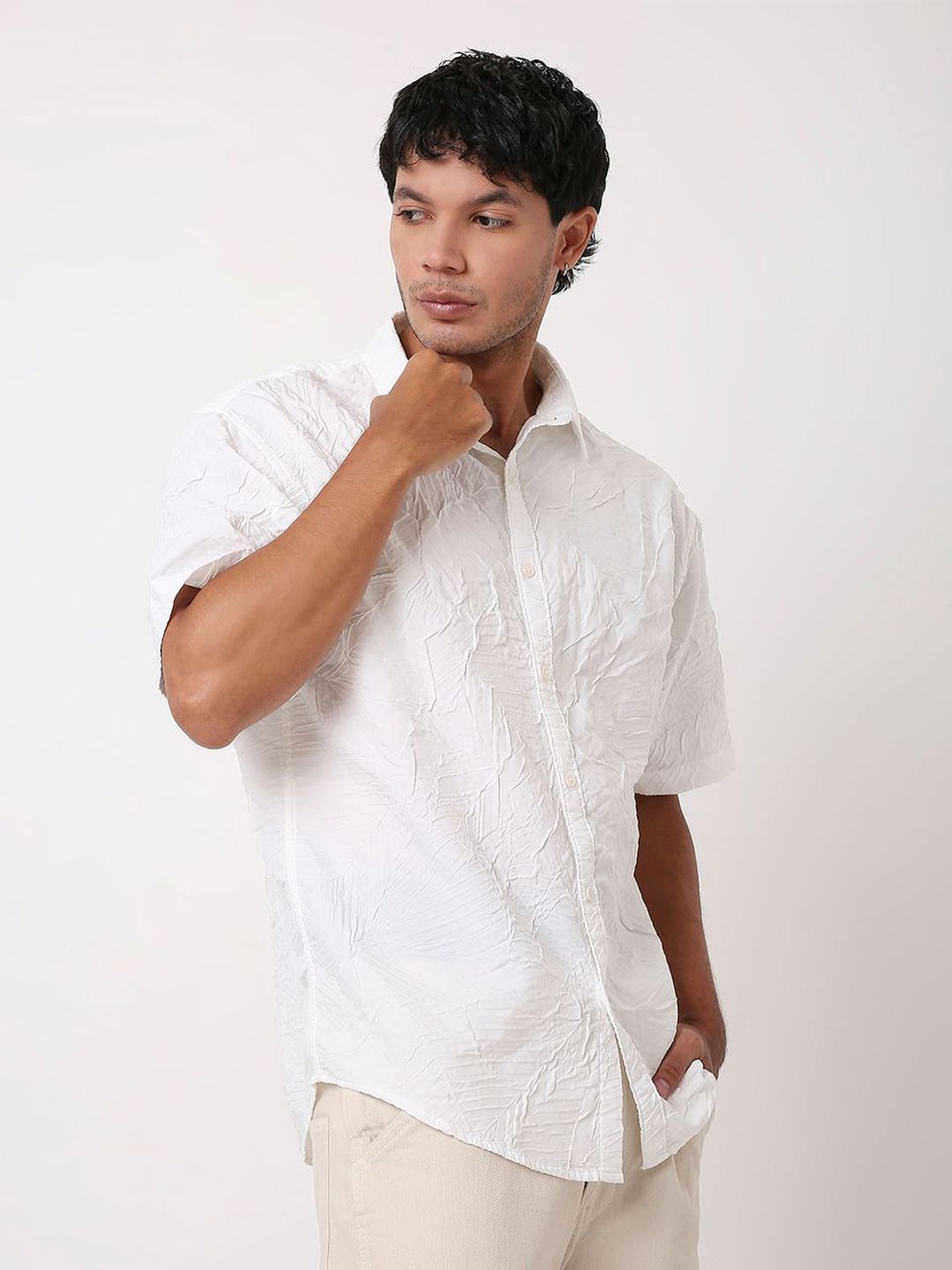 Blnk Men Relaxed Fit Textured Spread Collar Casual Shirt-picture-22