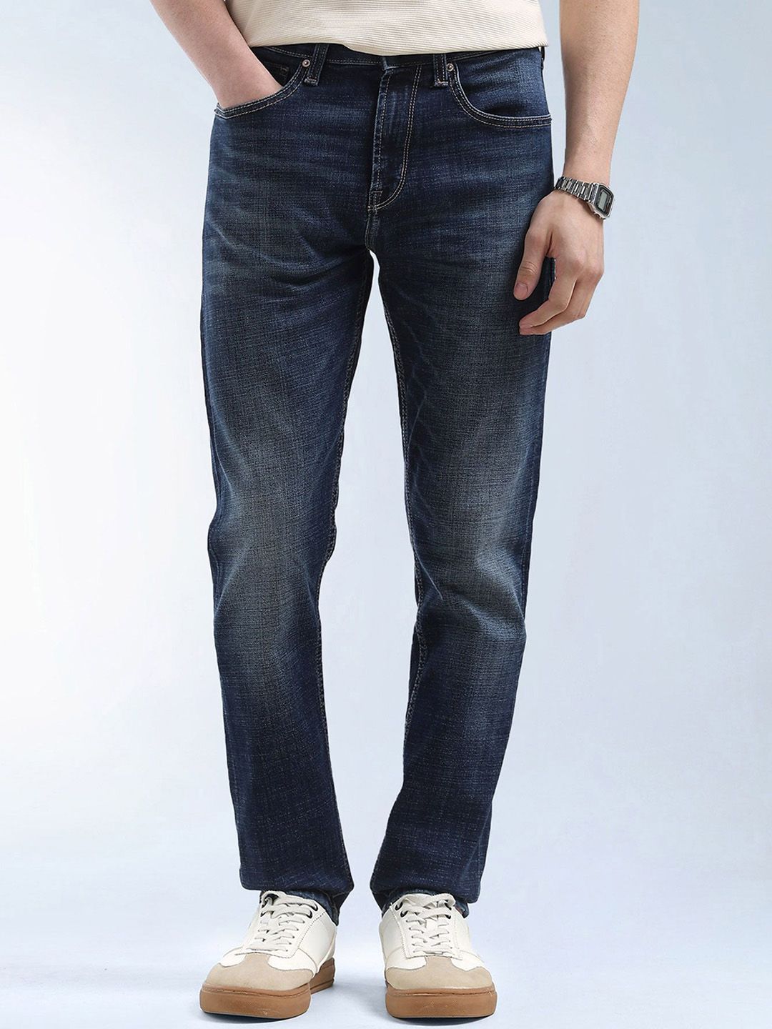 Flying Machine Men Tapered Fit Mid-Rise Light Fade Cotton Non Stretchable Jeans-picture-31