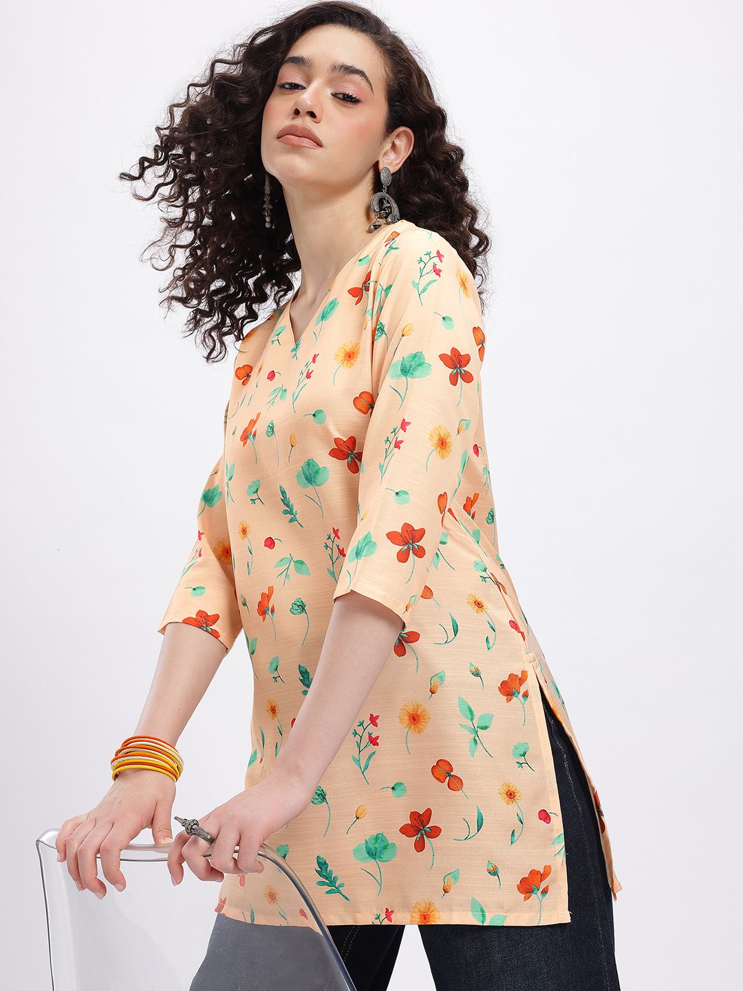Anouk Rustic Floral Printed V-Neck Kurti-picture-21