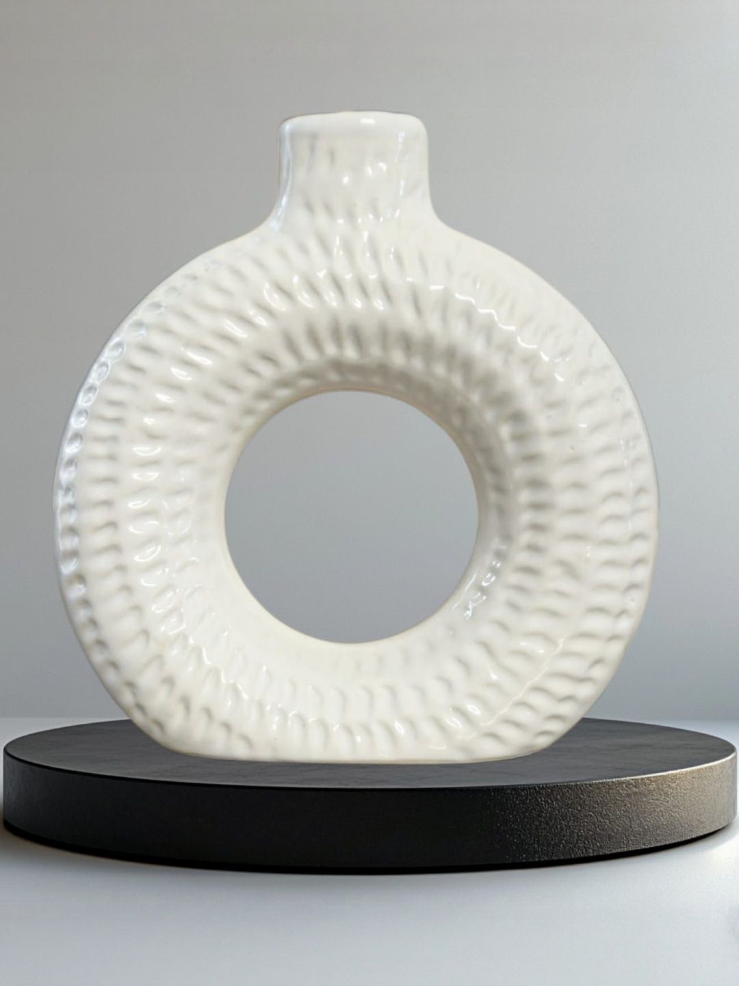 ARTISANS BAZAR White Ceramic Ribbed Donut Ring Vase-image-45