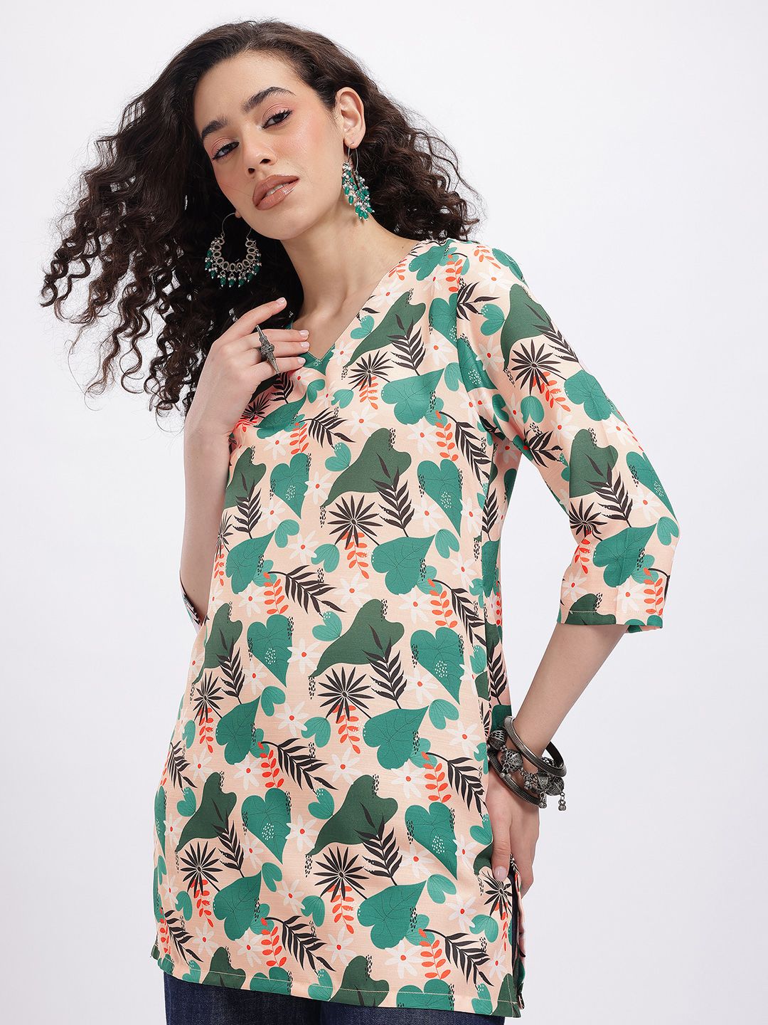 Anouk Rustic Floral Printed V-Neck Straight Kurti-picture-19