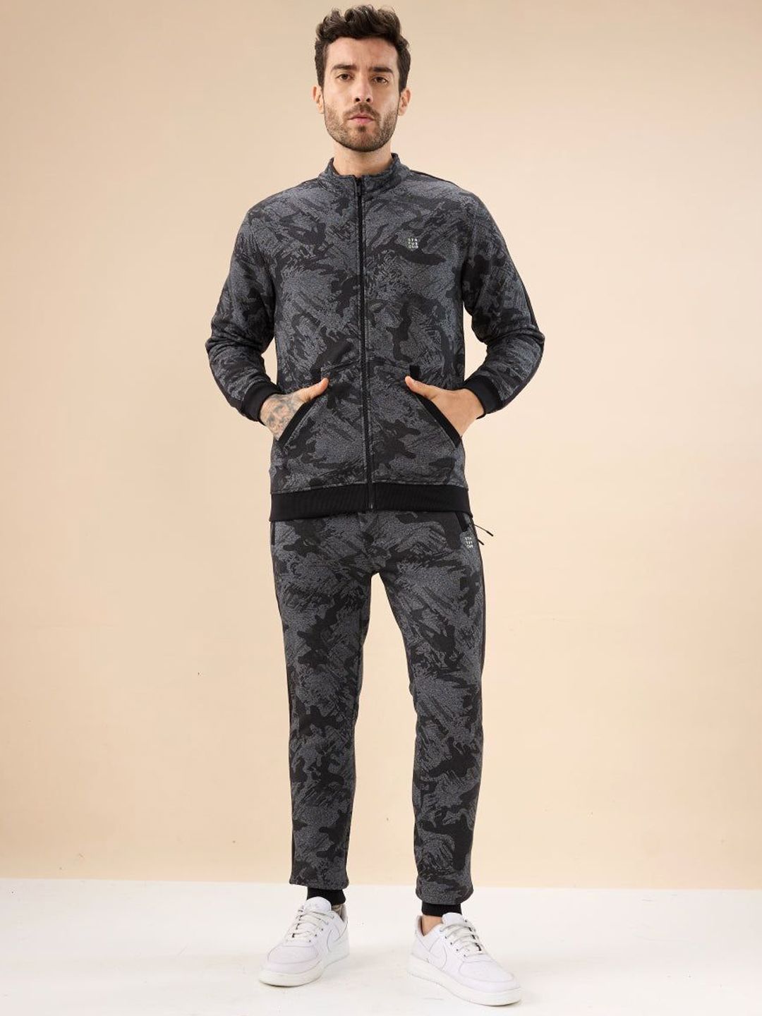 Status Quo Men Printed Mock Neck Tracksuits-picture-32