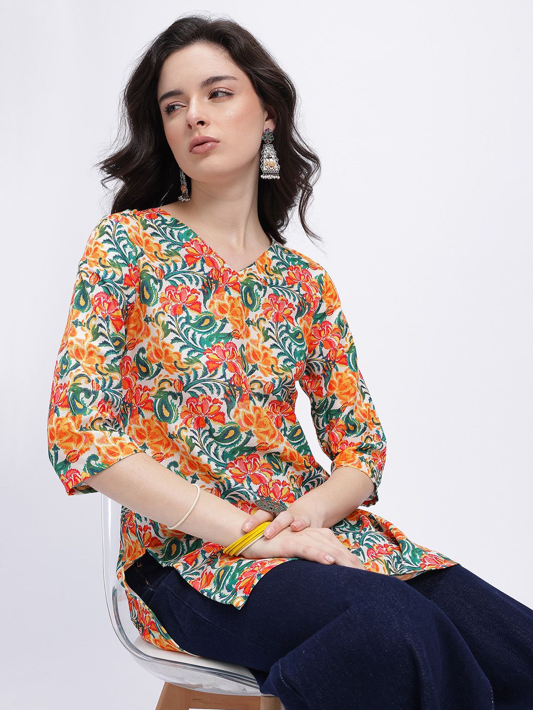 Anouk Rustic Floral Printed V-Neck Kurti-picture-19