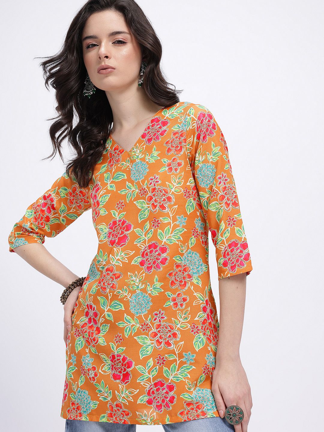 Anouk Rustic Floral Printed V-Neck Straight Kurti-picture-41