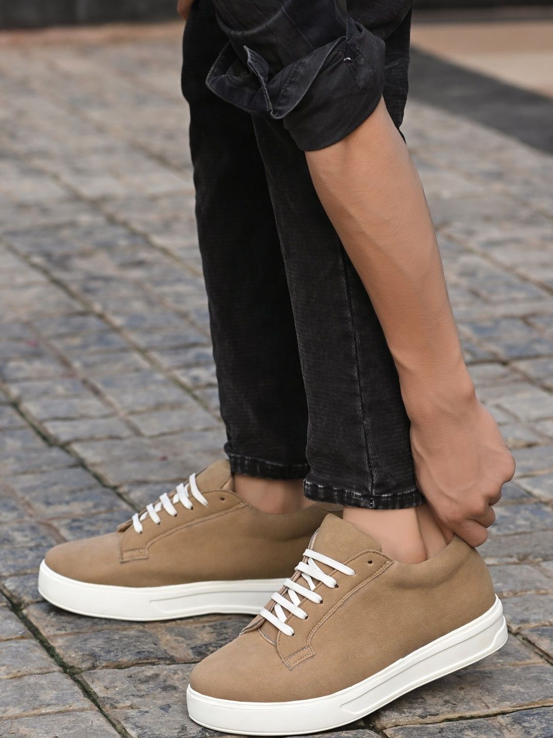 Roadster Men Sneakers Casual Shoes-image-2