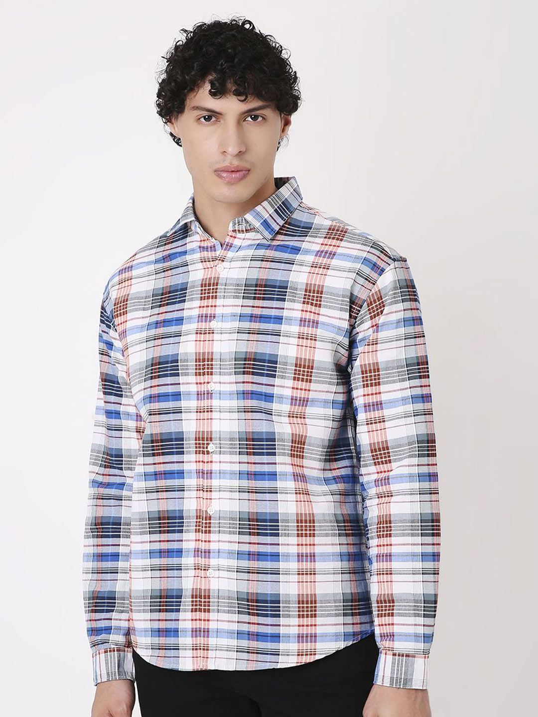 Blnk Men Relaxed Fit Checked Spread Collar Cotton Casual Shirt-picture-13