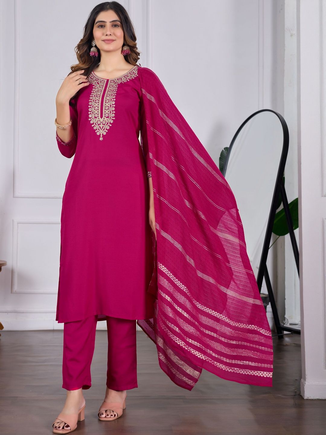 Brand Hill Women Ethnic Motifs Embroidered Sequined Kurta with Trousers & Dupatta-picture-20