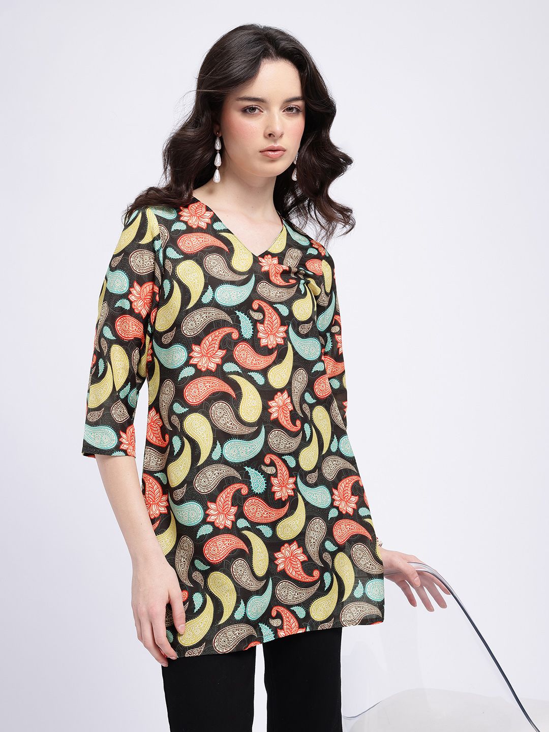Anouk Rustic Paisley Printed V-Neck Kurti-picture-34
