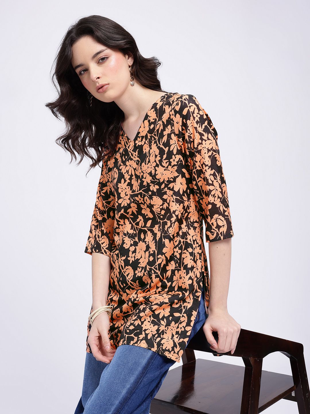 Anouk Rustic Indie Floral Printed V-Neck Kurti-picture-28