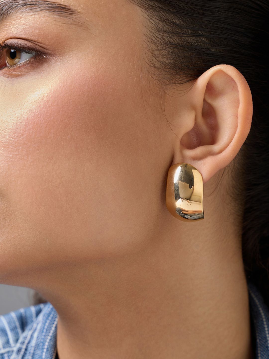 Kushal's Fashion Jewellery Gold-Plated Zircon Studded Classic Studs-picture-20