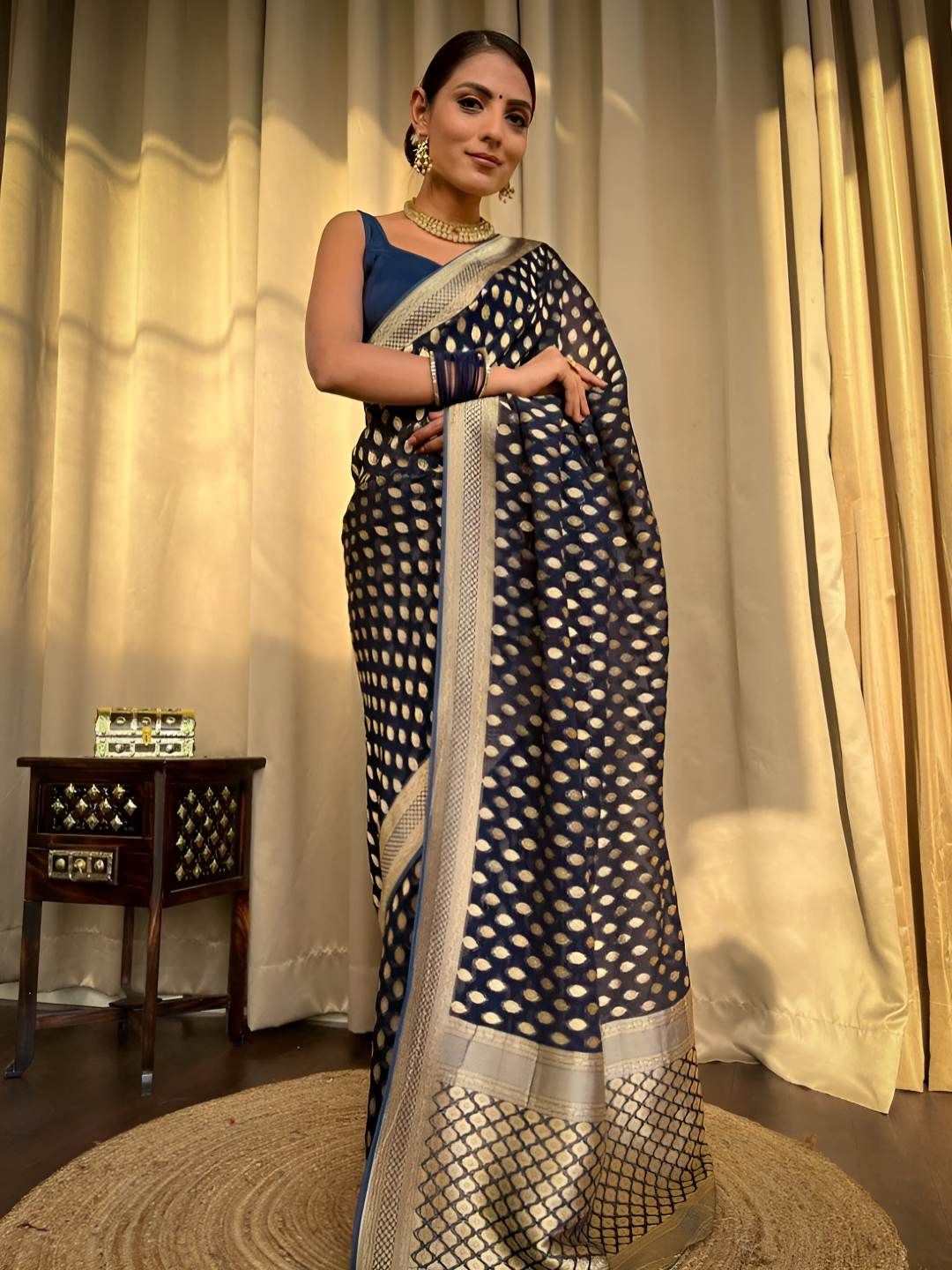 SWEETPEL Woven Design Zari Silk Blend Heavy Work Banarasi Saree-picture-29