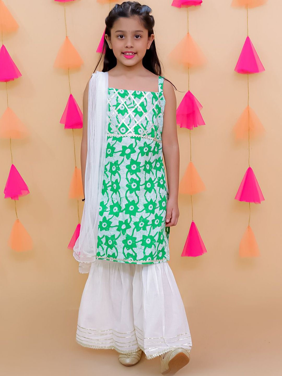 JUNITOS Girls Ethnic Motifs Printed Gotta Patti Cotton Kurti with Sharara & Dupatta-picture-26