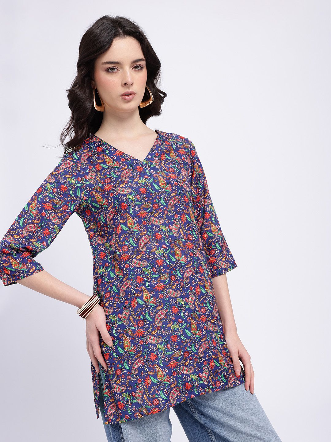 Anouk Rustic Paisley Printed V-Neck Kurti-picture-13