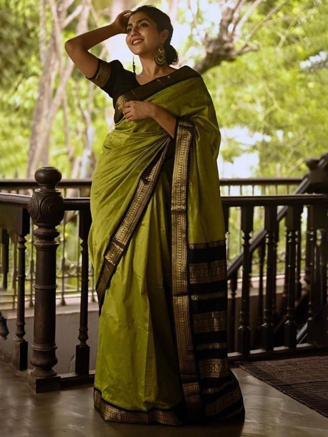 ZILVIRA Woven Design Zari Fashion Saree With Unstiched Blouse Piece-picture-38