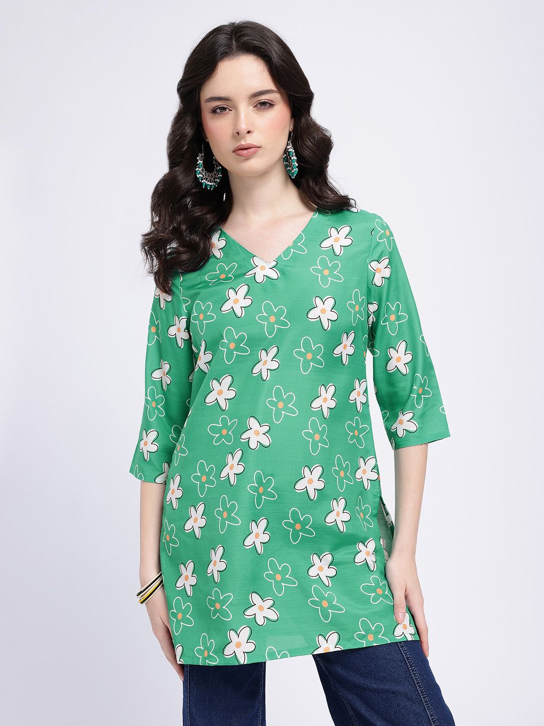 Anouk Rustic Floral Printed V-Neck Straight Kurta-picture-18
